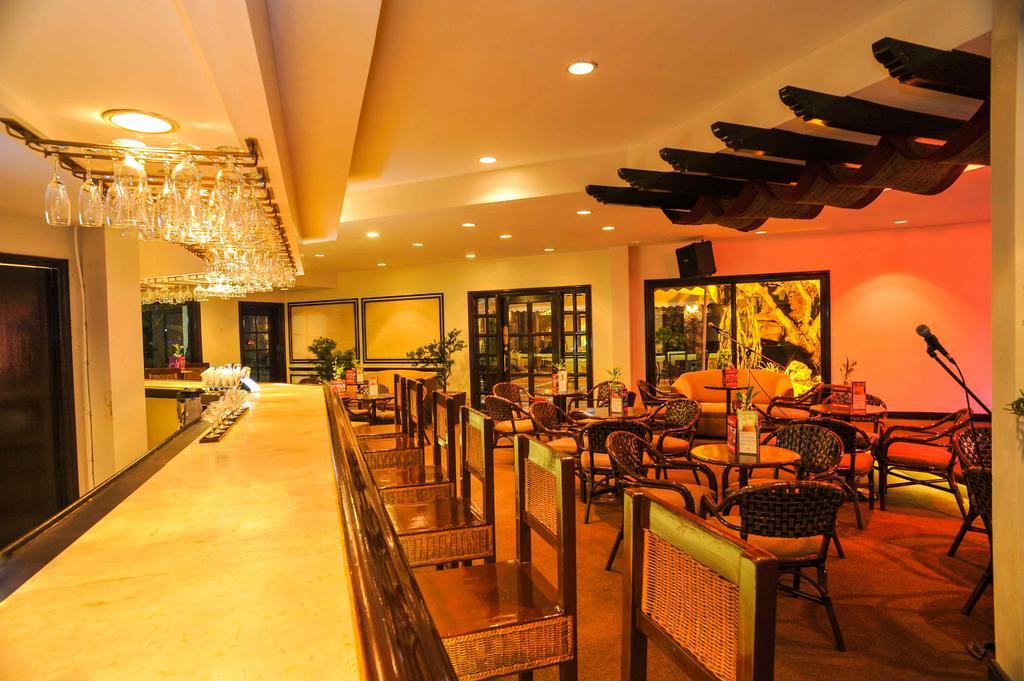 Hotel Waterfront Insular