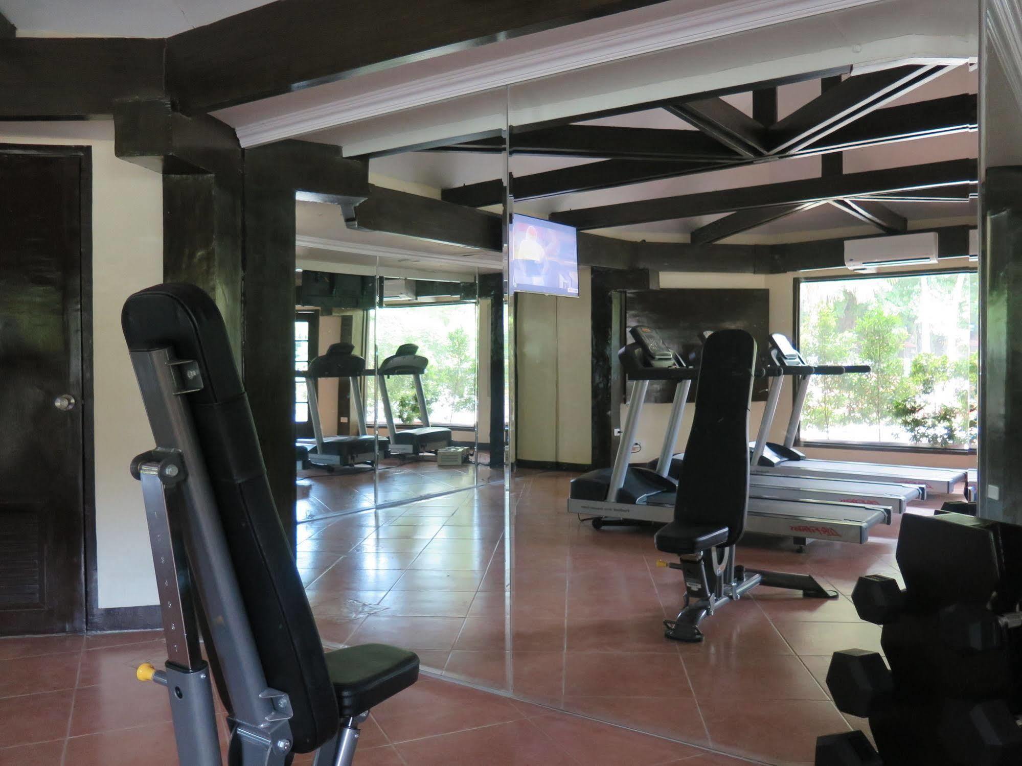 Hotel Waterfront Insular Davao